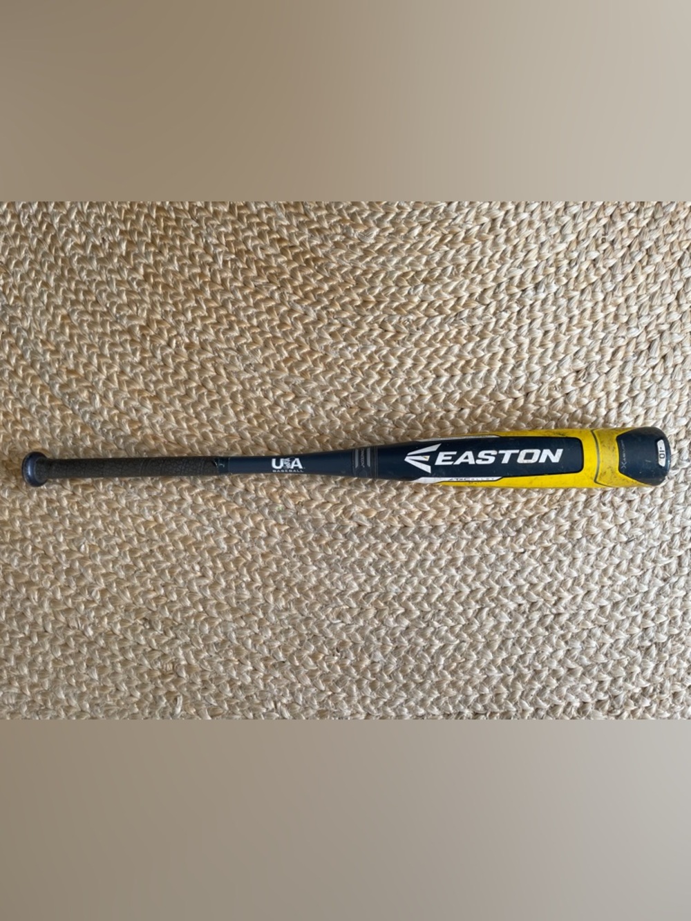 Easton Beast X Hybrid Youth Baseball Bat 28 inch -10 as is
